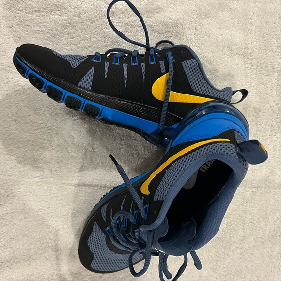 Nike. Air max Flywire men’s size 10 new, non smoke non pet home . NEW - Picture 7 of 11